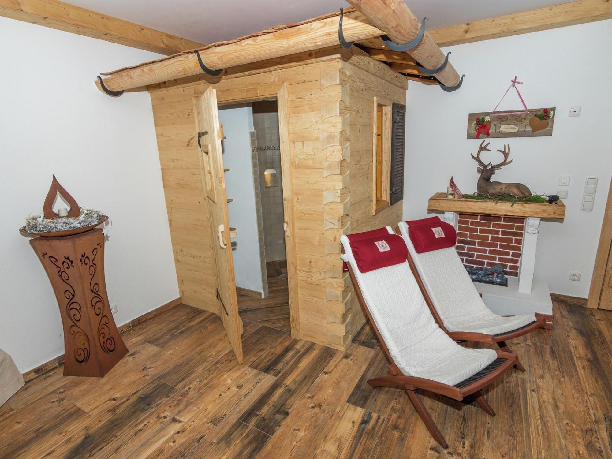 Alluring Holiday Home In Ubersee With Whirlpool Kültér fotó