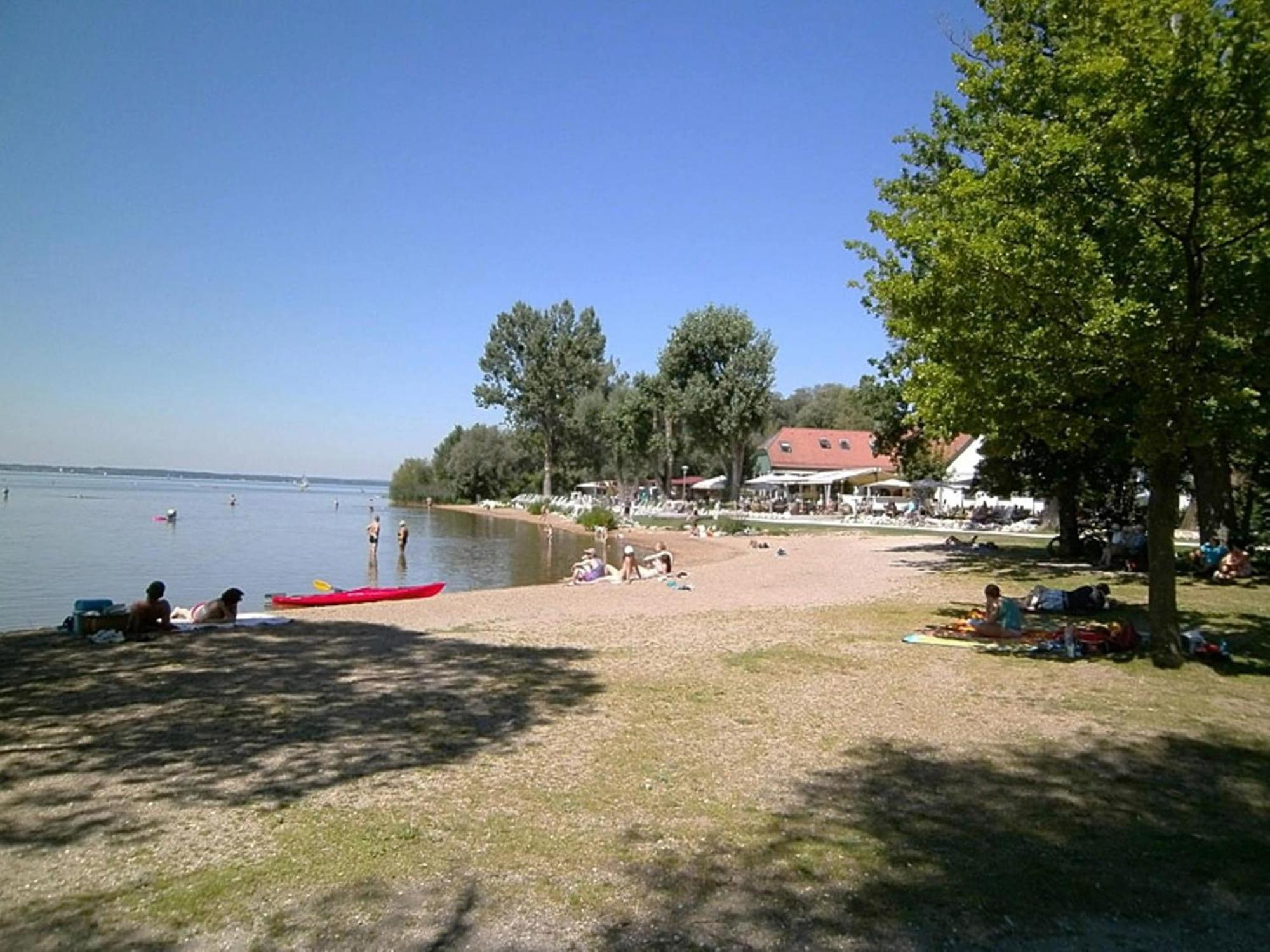 Alluring Holiday Home In Ubersee With Whirlpool Kültér fotó