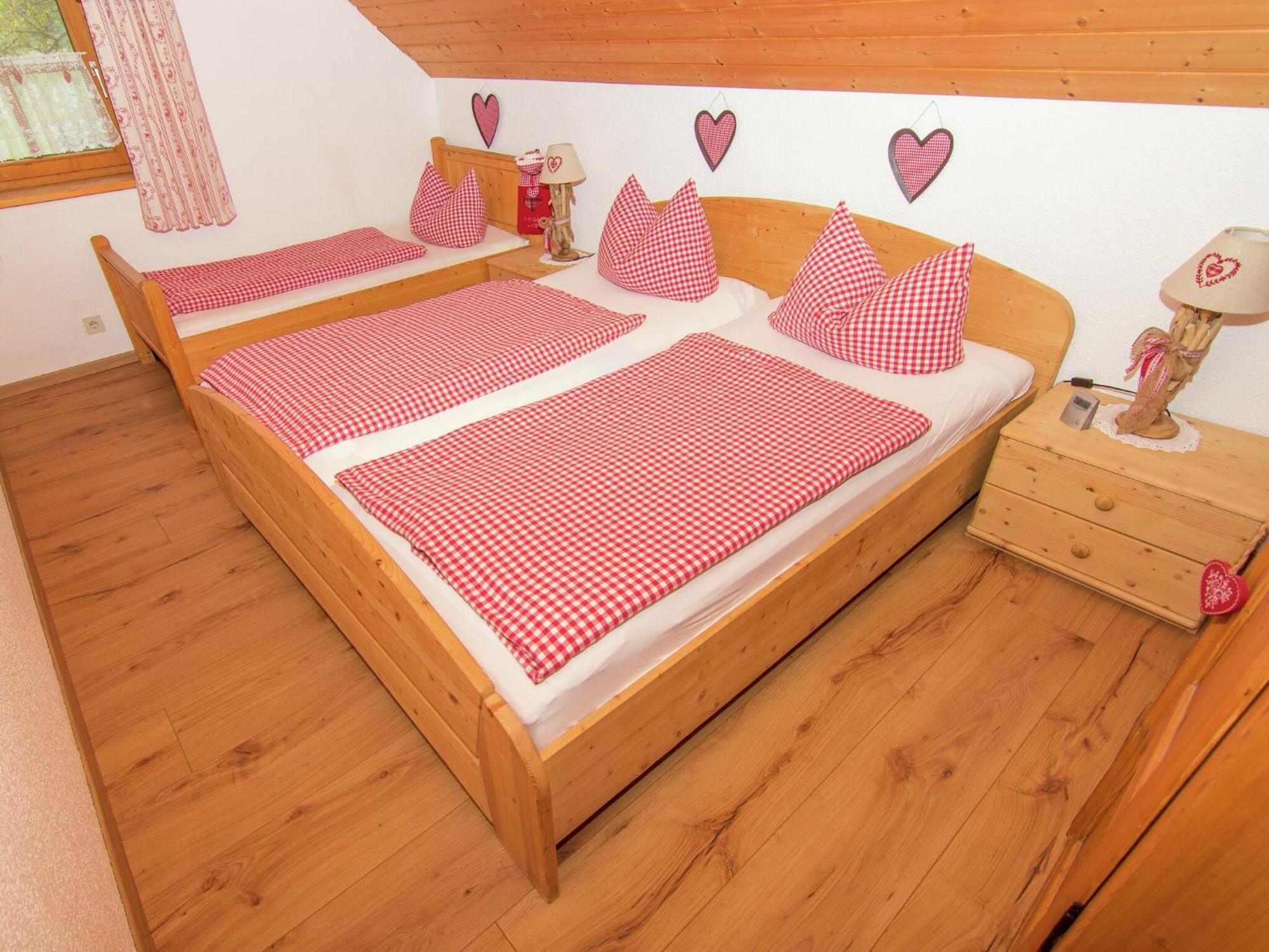 Alluring Holiday Home In Ubersee With Whirlpool Kültér fotó